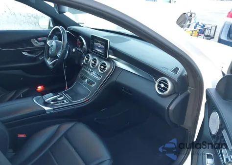 2015 Mercedes-Benz C 300 4Matic/Luxury 4Matic/Sport 4Matic from USA, damaged, VIN 55SWF4KB3FU008360